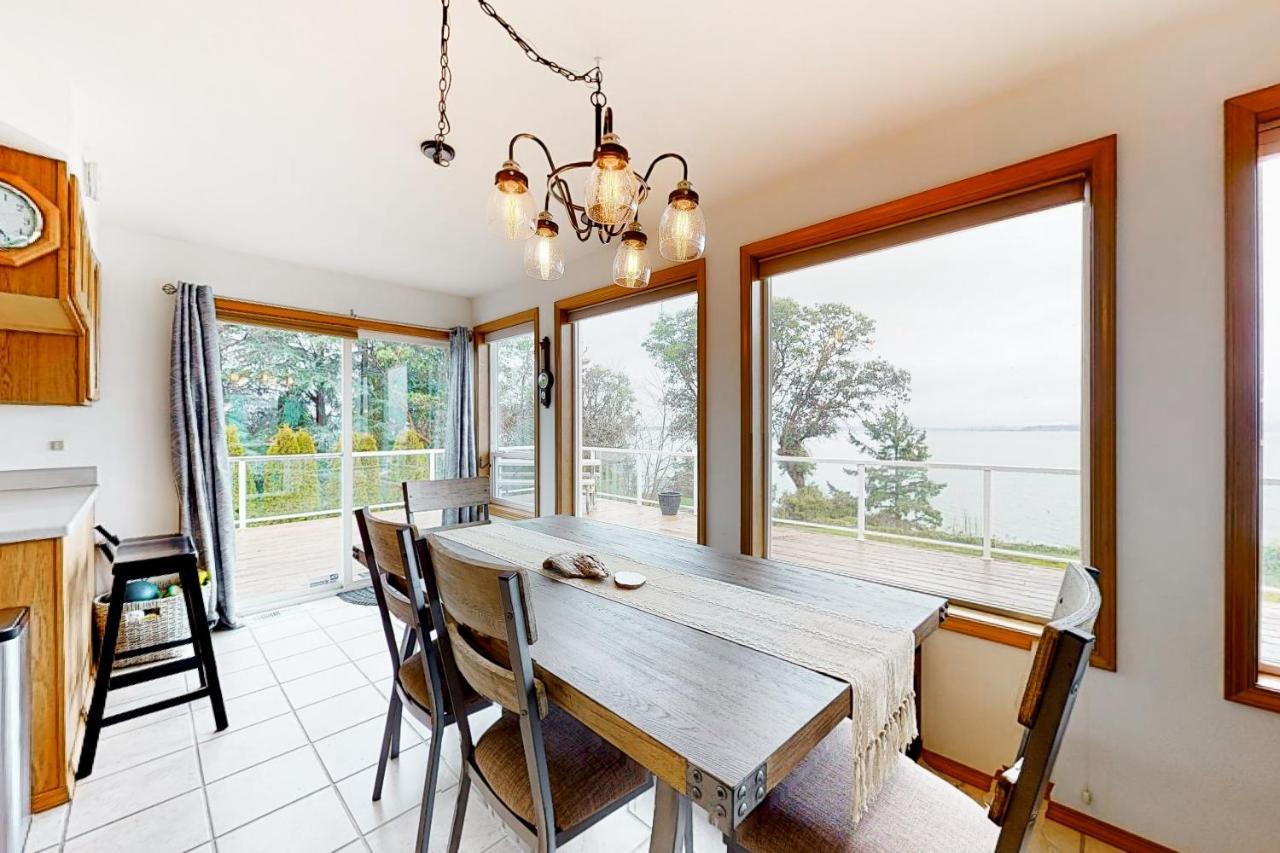 Camano Waterfront Delight Villa Exteriör bild